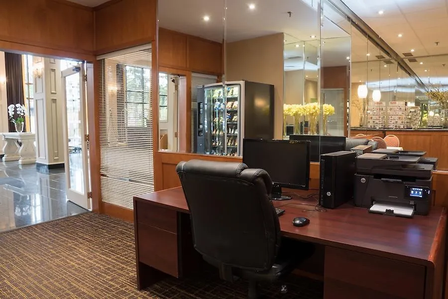 The Roehampton Hotel Toronto 2*,  Kanada